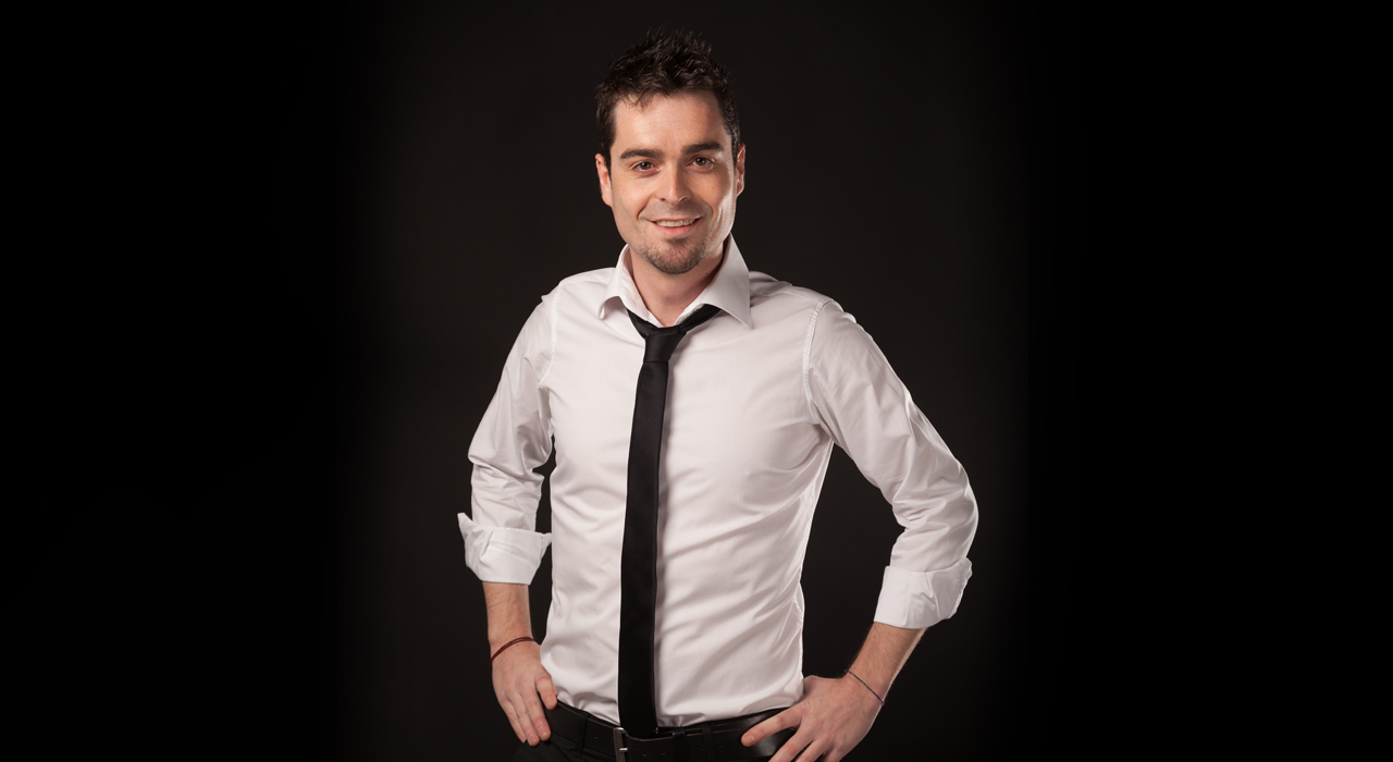 ALEX CLAVERO