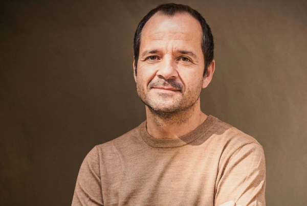 ÁNGEL MARTÍN